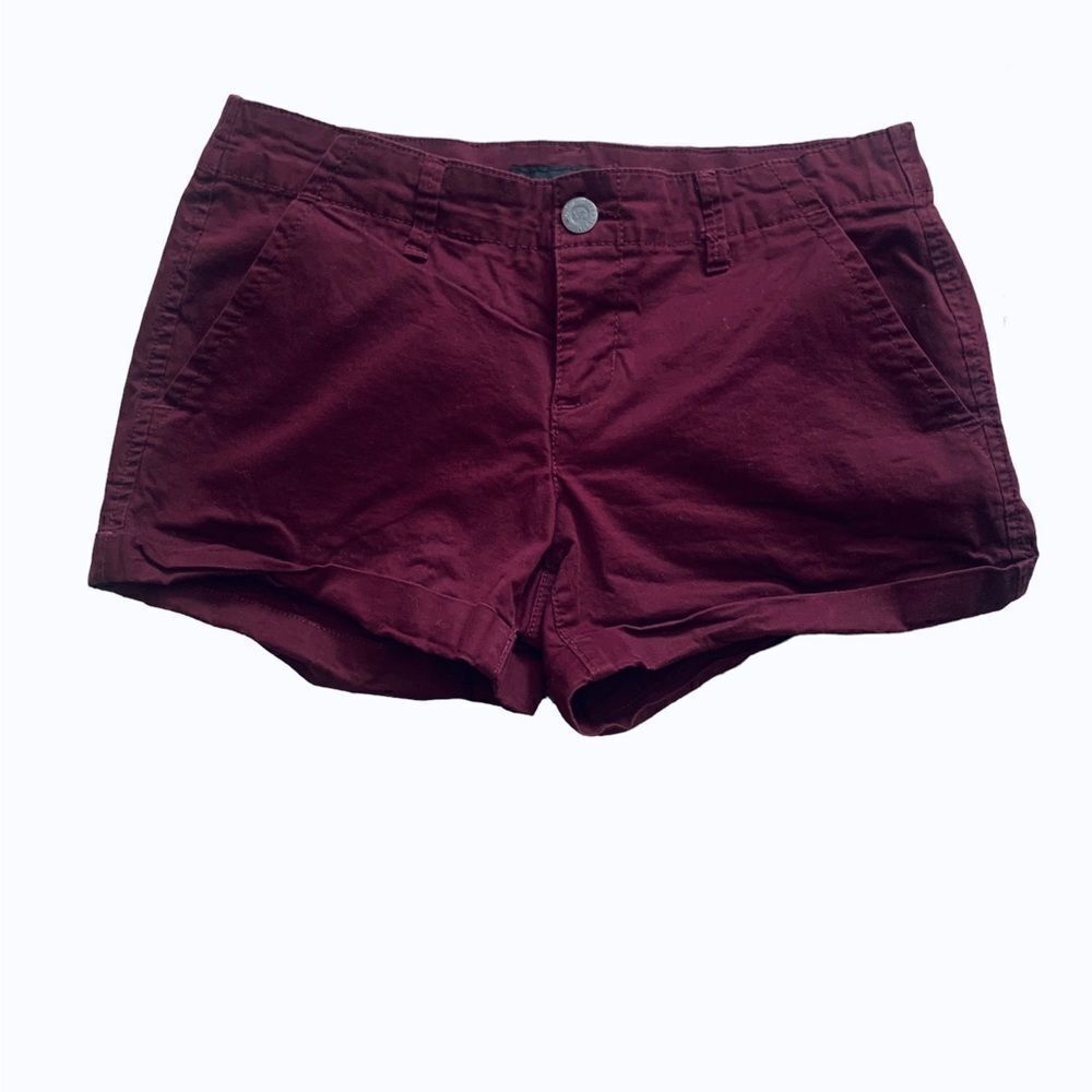Aeropostale Maroon Cuffed Midi Shorts Size 6